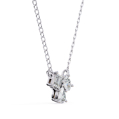 White gold necklace with baguette and pear diamonds on a link chain