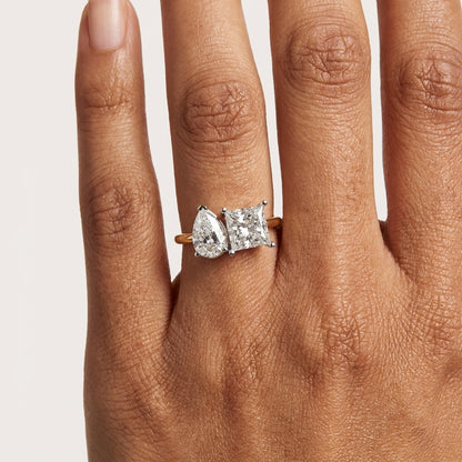 Pear & Princess Cut Lab Grown Diamond Toi et Moi Two-Stone Ring