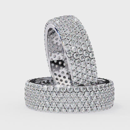 Shimmering Circle Diamond Band